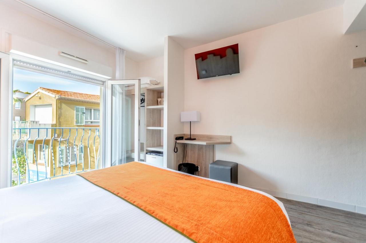 Hotel Provencal Saint-Raphael  Bagian luar foto