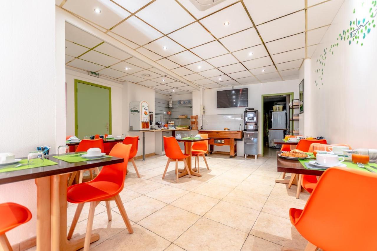Hotel Provencal Saint-Raphael  Bagian luar foto