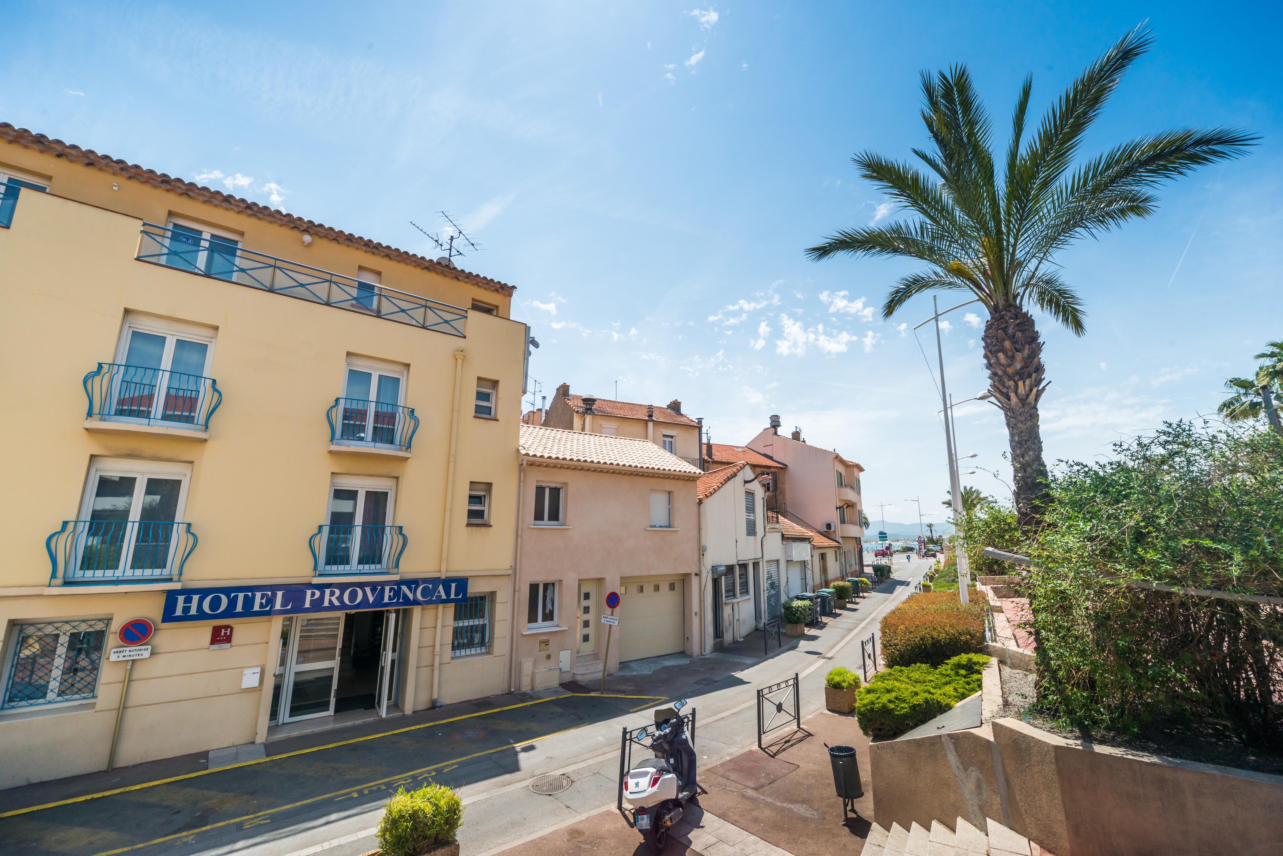 Hotel Provencal Saint-Raphael  Bagian luar foto
