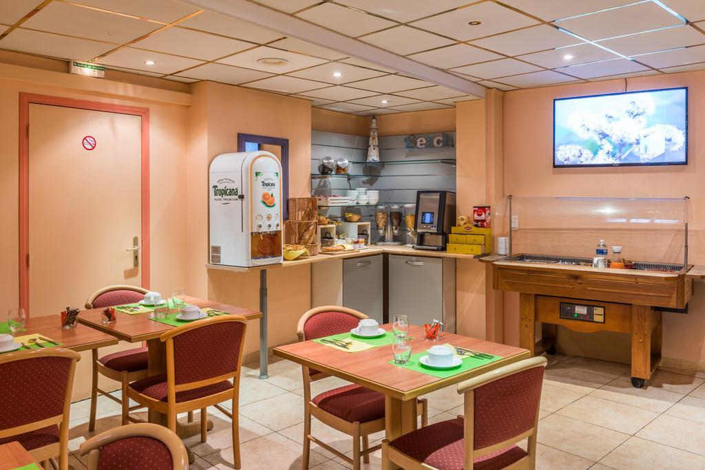 Hotel Provencal Saint-Raphael  Bagian luar foto