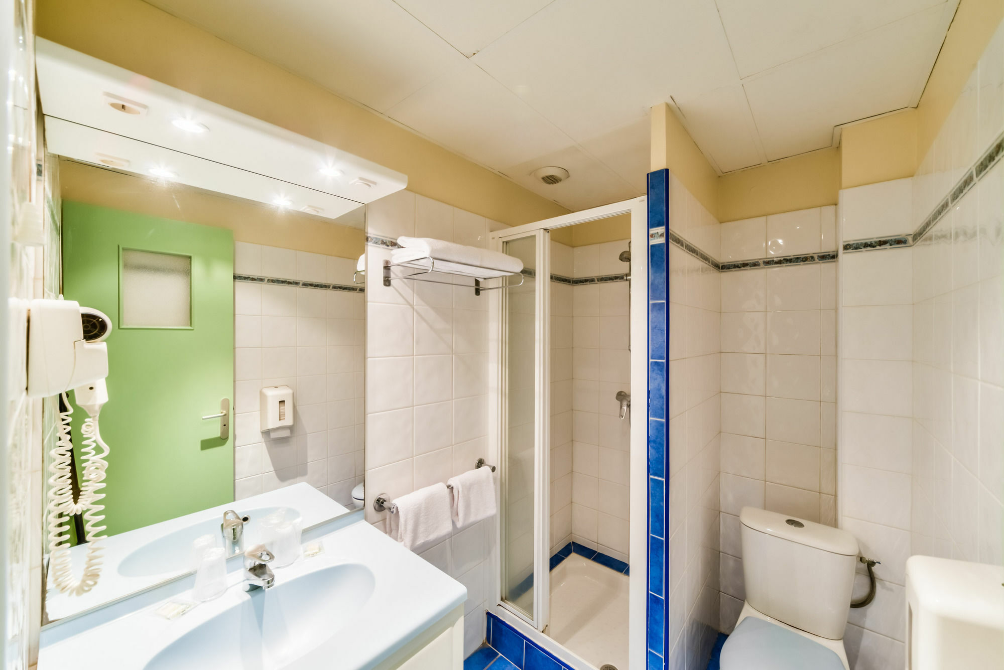 Hotel Provencal Saint-Raphael  Bagian luar foto