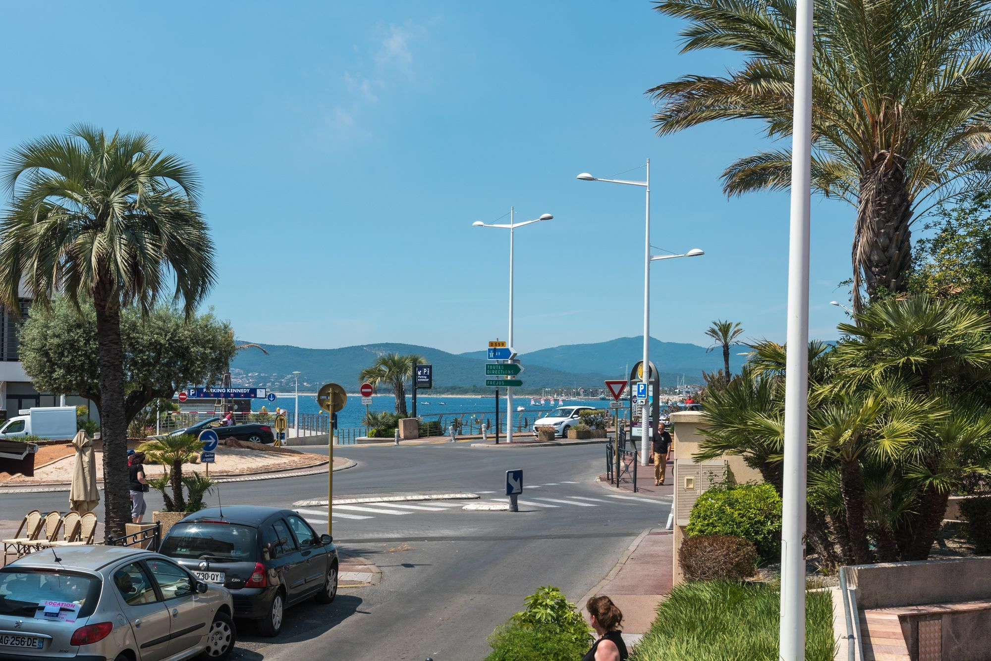 Hotel Provencal Saint-Raphael  Bagian luar foto